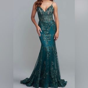 Long Corset-Style with Sequins | Size: 4